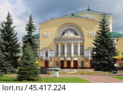 Театр драмы имени Фёдора Волкова в Ярославле (2024 год). Редакционное фото, фотограф Иван Дуплик / Фотобанк Лори