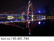 Мост Liede Bridge в Гуанчжоу, Китай (2020 год). Редакционное фото, фотограф  Сергей Фомин / Фотобанк Лори