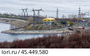 Top view of the city of Togliatti and the Zhigulevskaya hydroelectric station. Стоковое фото, фотограф Акиньшин Владимир / Фотобанк Лори