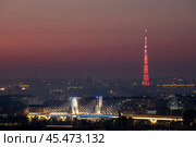 Россия. Санкт-Петербург. Крыши города. Вид на мост Бетанкура и телебашню (2020 год). Редакционное фото, фотограф Литвяк Игорь / Фотобанк Лори