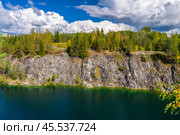 Горный парк Рускеала. Редакционное фото, фотограф Александр Салук / Фотобанк Лори
