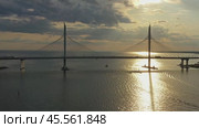 Cable-stayed bridge in St.Petersburg (2019 год). Стоковое видео, видеограф Михаил Коханчиков / Фотобанк Лори