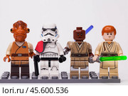 RUSSIA, May 16, 2018. Constructor Lego Star Wars. Various mini-figures from different episodes of the saga. Редакционное фото, фотограф Андрей Аркуша / Фотобанк Лори