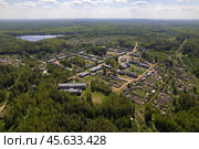 Поселок Светлый, Кировская область, Котельничский район. Съемка с дрона (2024 год). Стоковое фото, фотограф Владислав Самошкин / Фотобанк Лори