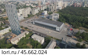 Уралец Арена в Екатеринбурге - аэросъемка 2022 года. Редакционное видео, видеограф Владислав Самошкин / Фотобанк Лори