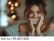 Happy smiling young woman sitting on a couch at home, covering her mouth with a empty sign with copy space. Mock up. Стоковое AI-изображение, AI-художник Ирина Михайличенко / Фотобанк Лори