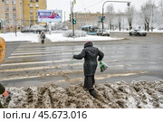 Санкт-Петербург зимой.  Улица Типанова и улица Ленсовета. Редакционное фото, фотограф Александр Алексеев / Фотобанк Лори