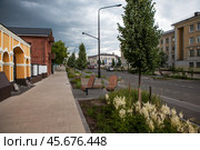 Городской пейзаж. Советский проспект. Череповец. Вологодская область (2024 год). Редакционное фото, фотограф Сергей Афанасьев / Фотобанк Лори