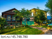 Дом И.И. Зуева на улице Володарского в Богородске (2024 год). Редакционное фото, фотограф Илья Старков / Фотобанк Лори