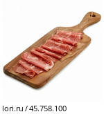 Coppa slices arranged on wooden cutting board, isolated on white background. Стоковое AI-изображение, AI-художник Иван Рябоконь / Фотобанк Лори