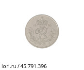 Старинная монета Дании 25 эре 1956 года, аверс на белом фоне крупным планом. Стоковое фото, фотограф Александр Кузнецов / Фотобанк Лори