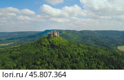 Hohenzollern Castle, Germany. Aerial FPV drone flights. (2018 год). Стоковое видео, видеограф Андрей Армягов / Фотобанк Лори