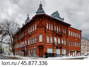 Дом Киргиной (Городской молодежный клуб). Памятник архитектуры регионального значения № 631410120620005. Самара, улица Молодогвардейская, дом 59. Редакционное фото, фотограф Александр Селезнев / Фотобанк Лори
