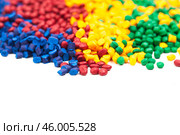 tinted plastic granulate for injection moulding process. Стоковое фото, фотограф Сергей Толмачёв / Фотобанк Лори