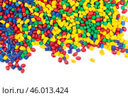 tinted plastic granulate for injection moulding process. Стоковое фото, фотограф Сергей Толмачёв / Фотобанк Лори