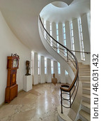 Interior of Chaim Weizmann House on the campus of the Weizmann Institute of Science. Редакционное фото, фотограф Irina Opachevsky / Фотобанк Лори