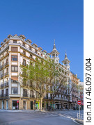 Street in San Sebastian, Spain (2018 год). Стоковое фото, фотограф Boris Breytman / Фотобанк Лори