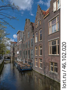 canal in Delft, Netherlands (2016 год). Стоковое фото, фотограф Boris Breytman / Фотобанк Лори