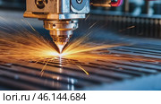 CNC Laser engraving in operation. Close-up of plasma laser machining of metal with sparks, modern industrial technology. Laser machinery cutting iron sheet with sparkling. Hi-technology manufacturing. Стоковое AI-видео, аниматор Марина Демидюк / Фотобанк Лори