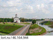 Церковь Михаила Тверского. Остров Памяти, река Тьмаку. Тверь (2022 год). Редакционное фото, фотограф Александр Щепин / Фотобанк Лори