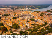 Aerial view of old town Arles, France. Стоковое фото, фотограф Яков Филимонов / Фотобанк Лори