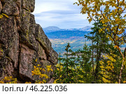 the endless Ural Taiga among the mountains and ridges on a summer day. Стоковое фото, фотограф Акиньшин Владимир / Фотобанк Лори