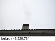 Труба на фоне неба. Стоковое фото, фотограф Andrew_Swarga / Фотобанк Лори