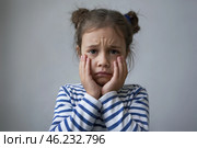 Sad and confused little girl. Стоковое AI-изображение, AI-художник Дмитрий Киселёв / Фотобанк Лори