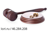 Judge's gavel with rings on white background. Стоковое фото, фотограф Pixel_shot / Фотобанк Лори