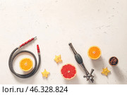 Parts of hookah and fruits on light background. Стоковое фото, фотограф Pixel_shot / Фотобанк Лори