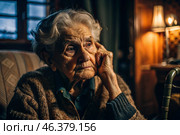 Minimalism. Portrait of an old elderly woman, a pensioner, a concept of the life of the elderly, health, loneliness and memory loss. Стоковое AI-изображение, AI-художник Photojuli / Фотобанк Лори