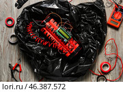 Bomb and tools on wooden background. Стоковое фото, фотограф Pixel_shot / Фотобанк Лори