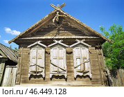 Старинный добротный деревянный дом XIX века,в Юго-Западной части старой Астрахани, на бывшей 5-й Бакалдинской , и его уже нет - снесен под многоэтажную застройку. Стоковое фото, фотограф Павел Просянов / Фотобанк Лори