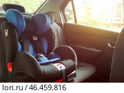 Автокресло детское в автомобиле. Стоковое фото, фотограф Pixel_shot / Фотобанк Лори