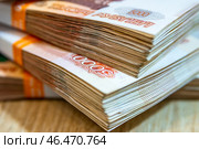A bundle of 5000 rubles banknotes. Стоковое фото, фотограф Дмитрий Коростылев / Фотобанк Лори