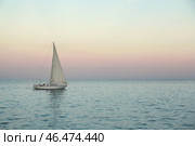 Красивый морской пейзаж с судном в летний день. Стоковое фото, фотограф Pixel_shot / Фотобанк Лори