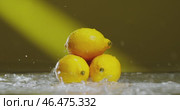 Fresh Lemons Beautifully Stacked Together Under Bright and Inviting Lighting Conditions. Стоковое видео, видеограф Владимир Ковальчук / Фотобанк Лори