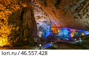 Thien Cung Cave in Ha Long bay in Vietnam (2016 год). Стоковое фото, фотограф Александр Подшивалов / Фотобанк Лори