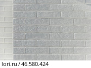 Facade of a house with white clinker bricks. Стоковое фото, фотограф Наталья Симакова / Фотобанк Лори
