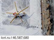 Вертолет на снегу. Стоковое фото, фотограф Сергей Бобылев / ТАСС / Фотобанк Лори