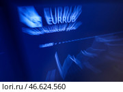 График динамики курса евро к российскому рублю. Стоковое фото, фотограф Артем Геодакян / ТАСС / Фотобанк Лори