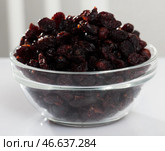 Dehydrated blueberries in bowl. Стоковое фото, фотограф Яков Филимонов / Фотобанк Лори