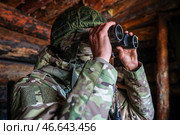 Военнослужащий во время тактических учений. Стоковое фото, фотограф Алексей Коновалов / ТАСС / Фотобанк Лори