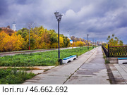 Набережная улица, церковь Николы Набережного, река Ока, Муром, Владимирская область (2012 год). Стоковое фото, фотограф Baturina Yuliya / Фотобанк Лори