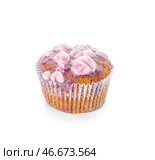Творческий кекс подготовлен для Хэллоуина на белом фоне. Стоковое фото, фотограф Pixel_shot / Фотобанк Лори