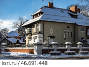 Kaliningrad, Kaliningrad region, Russia, February 16, 2025 Old German villa Schmidt horizontal. Редакционное фото, фотограф Наталья Симакова / Фотобанк Лори