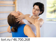 eye-gouging method. Стоковое фото, фотограф Яков Филимонов / Фотобанк Лори