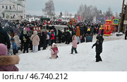 Город Ялуторовск. Празднование Масленицы на Сретенской площади. Редакционное видео, видеограф Александр Тараканов / Фотобанк Лори