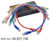 Разноцветные кабели и роутер (коммутатор) на белом фоне. Multicolored cables and router (switch) on a white background. Стоковое фото, фотограф Татьяна Д / Фотобанк Лори