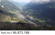 Перевал Сен-Готтард в Альпах. Швейцария. Май. Saint Gotthard Pass in the Alps. Switzerland. May. Стоковое видео, видеограф Горшков Александр / Фотобанк Лори